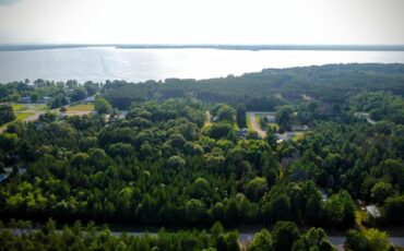 R3053 - Castle Rock Lake 7.9 Acres