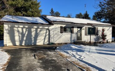 R3059 - Castle Rock Lake Area Home 3 Acres