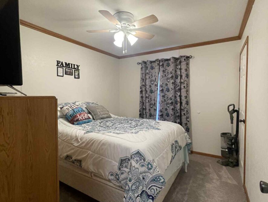 e0fdcd63-4b80-473a-bef1-efceb155d42f