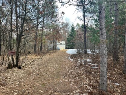 L6513 - Lake Camelot Area Wooded Lot