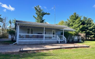 R3063 - Petenwell Pines Ranch Home