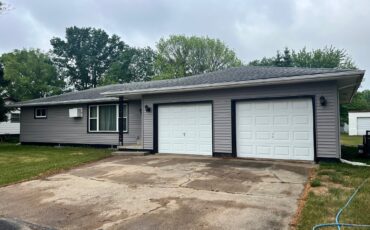 R3065 - Friendship Ranch Home